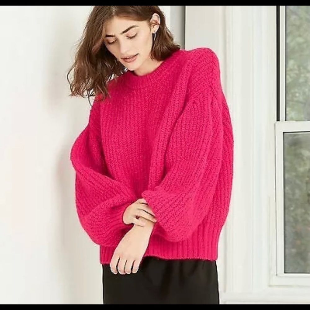 Pullover sweater